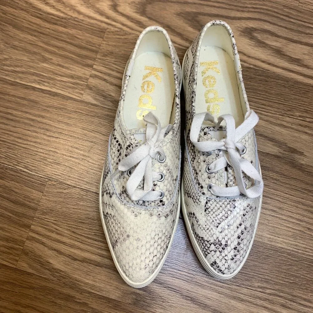 Keds Womens Triple Kick Sneakers Platform Shoes Snake Print Leather Lace Up 7‎
